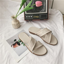 Load image into Gallery viewer, Women Slippers