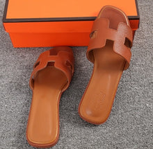 Load image into Gallery viewer, Women Slippers