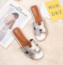 Load image into Gallery viewer, Women Slippers