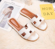 Load image into Gallery viewer, Women Slippers