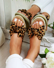 Load image into Gallery viewer, Women Slippers